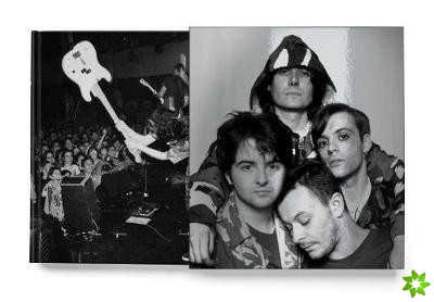 You Love Us: Manic Street Preachers in photographs 1991-2001