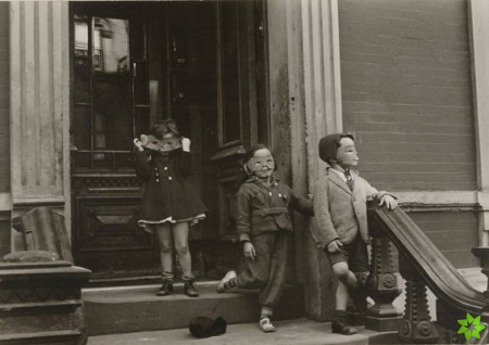 Helen Levitt: New York, 1939